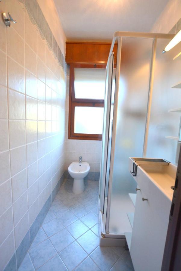 Lignano Nette Wohnung Naehe Am Meer 利尼亚诺萨比亚多罗 外观 照片