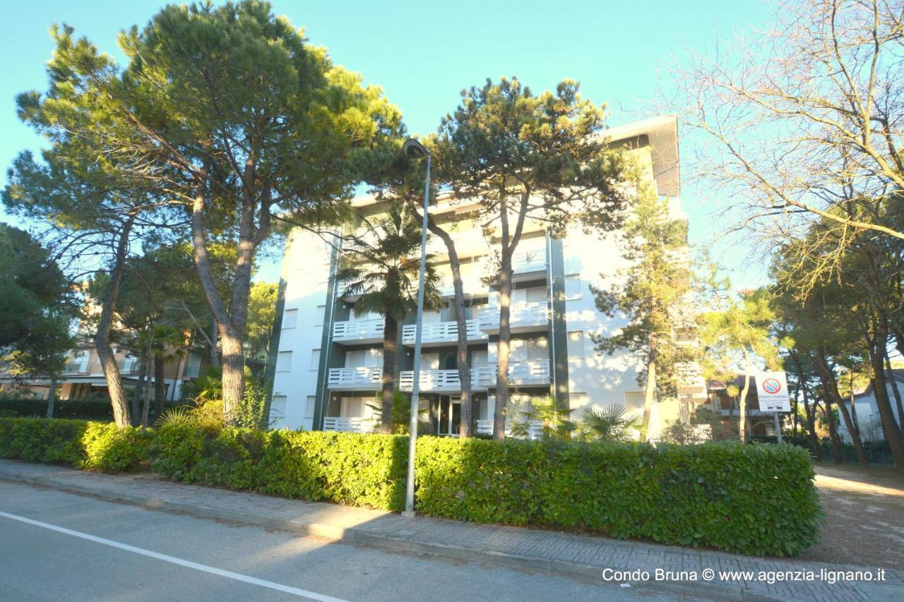Lignano Nette Wohnung Naehe Am Meer 利尼亚诺萨比亚多罗 外观 照片